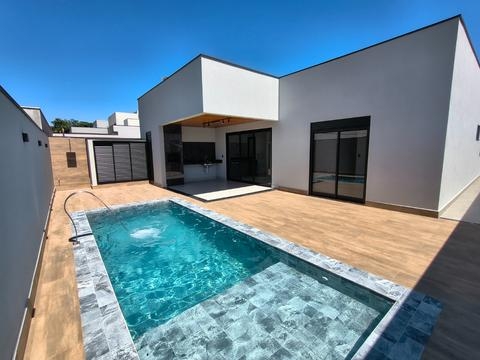 Casa à venda no Condomínio Quinta do Engenho em Rio das Pedras